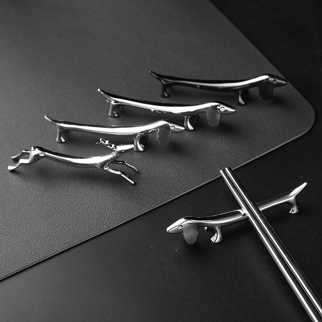 Cutlery Bracket Dog Chopsticks Holder Stainless Steel Chopsticks Rest Dinner Table Supplies Home Kitchen Accessories Holder