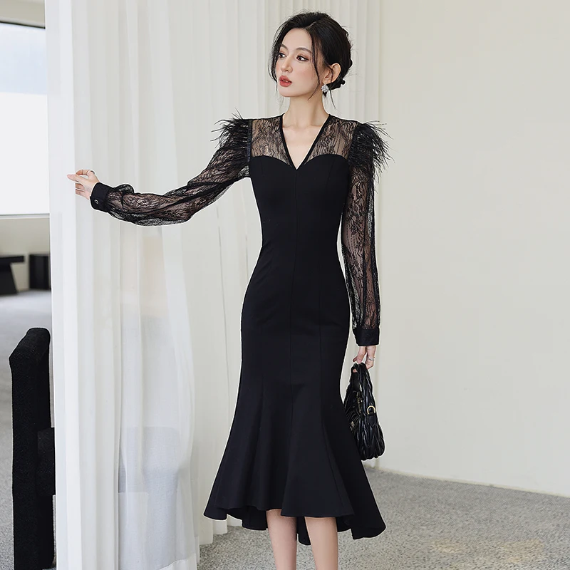 2024 New Spring Black Mermaid Long Dress Sexy Women scollo a V Lace Hollow Out Full Sleeve Patchwork Feather Bodycon Slim Vestidos