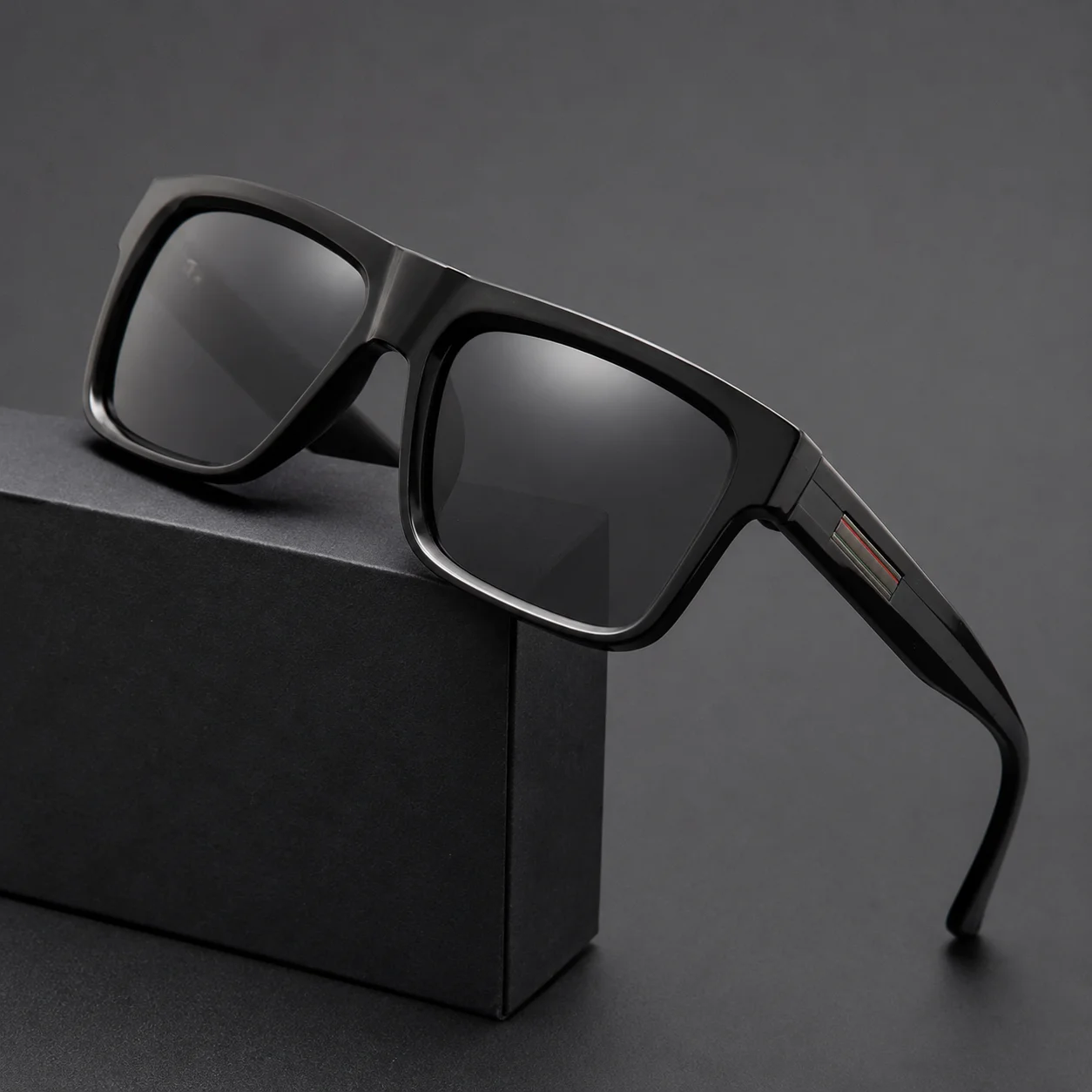 New Fashion Polarized Driving Sunglasses Men Oversized Flat Top Square Sun Glasses Sport Stripe Temple Outdoor Shades UV400