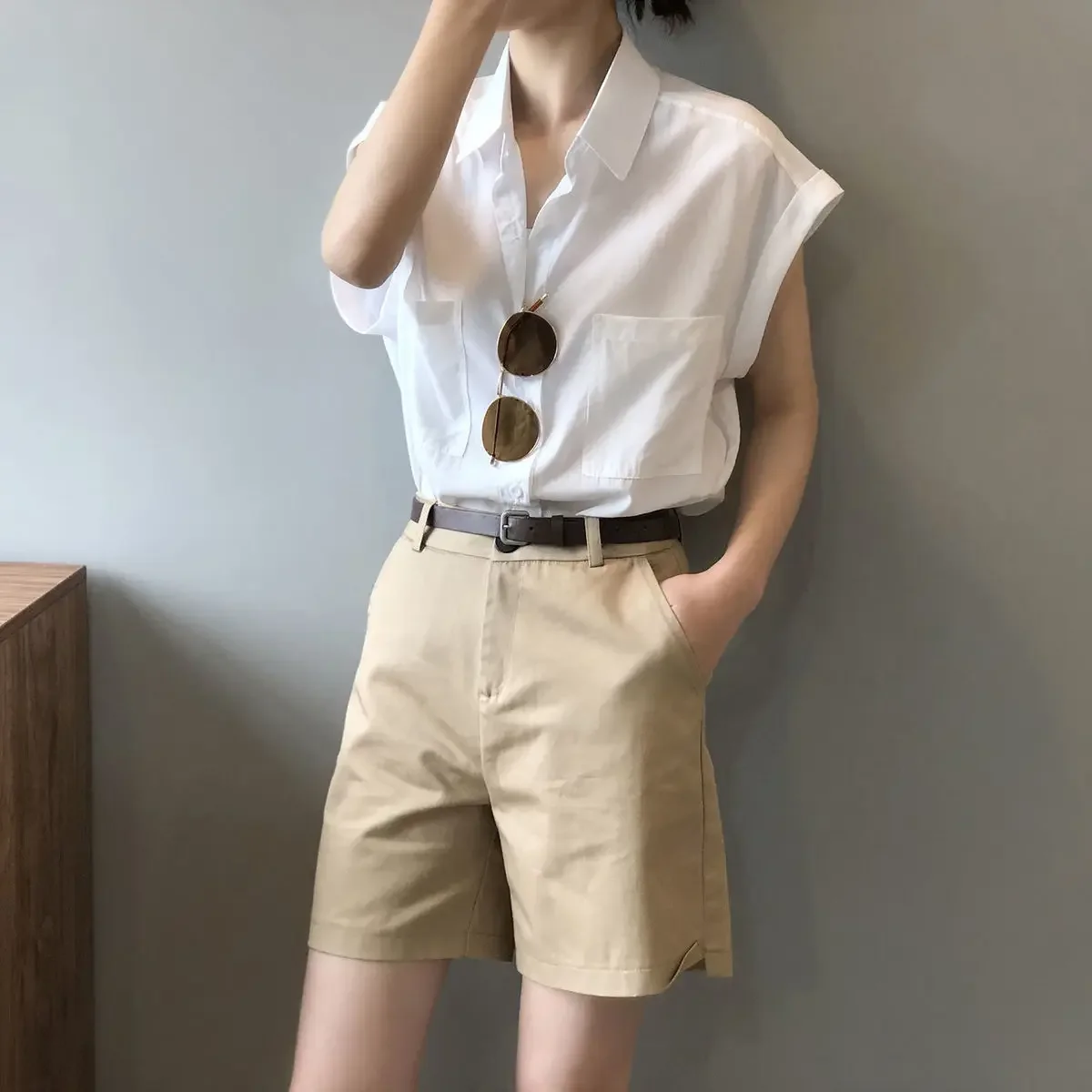 Pure Cotton Solid Color Double Pockets Women's Shirt in Summer New Casual Simplicity Retro Short Sleeved Shirt Top for Women