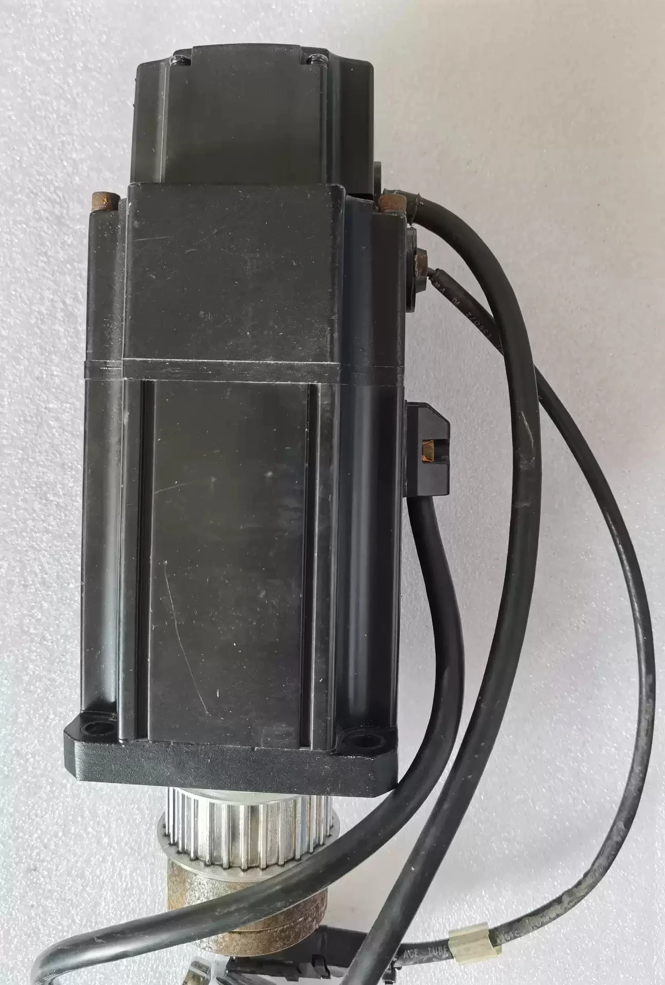 Servomotor APM-SC06ADK2-SC para LS