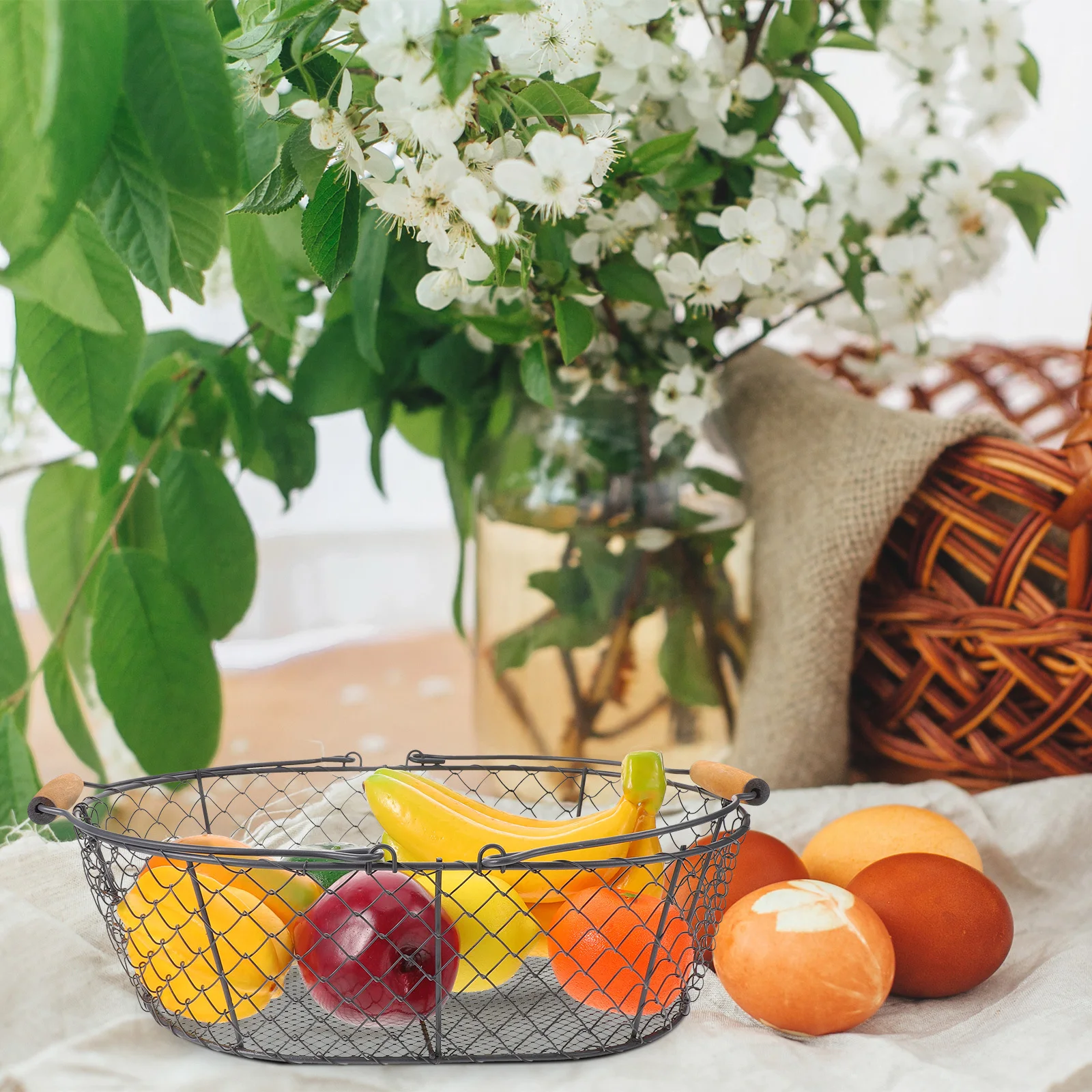 

Vintage Iron Wire Basket Wood Handle Rustic Sundries Storage Kitchen Countertop Decorative Metal Basket