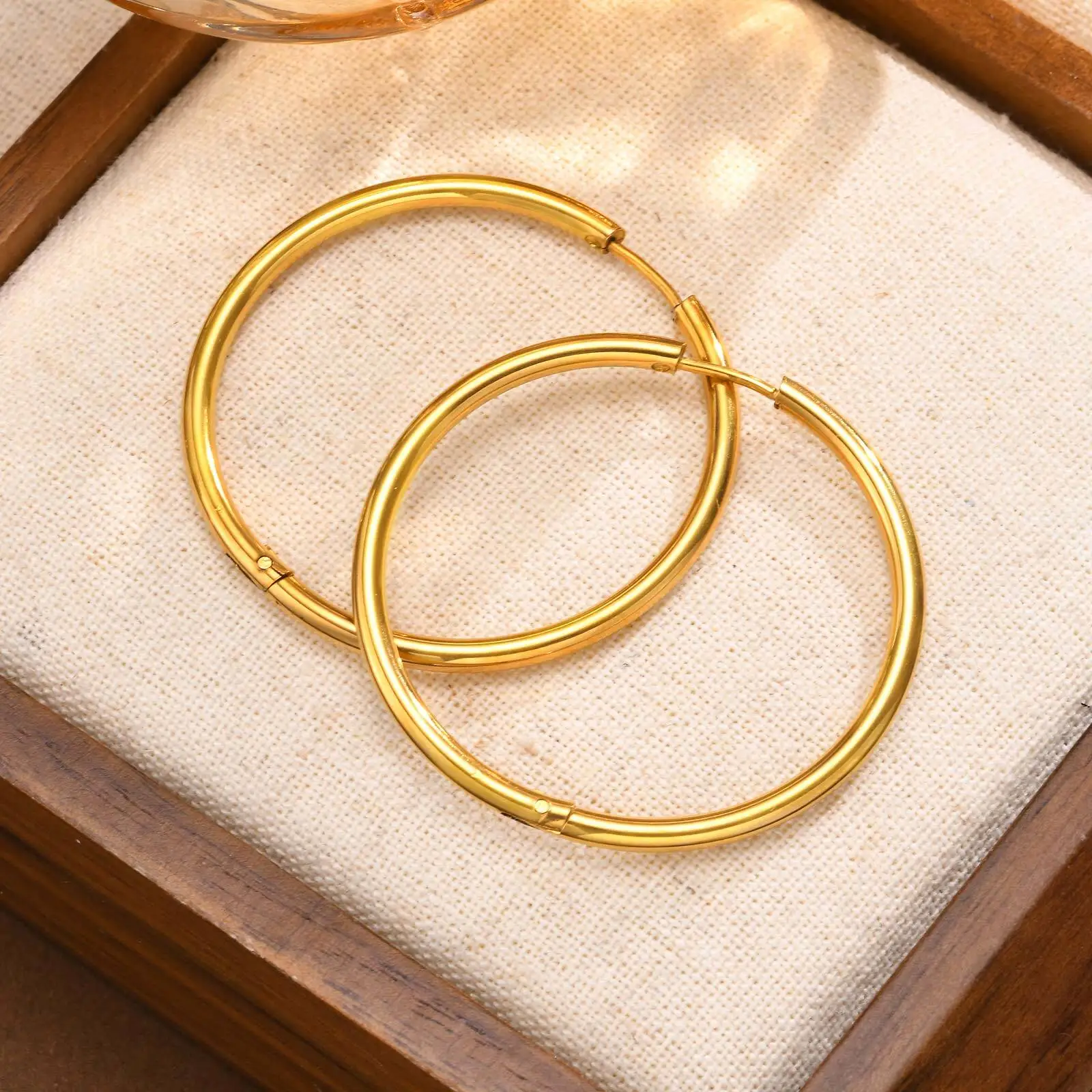 Women's Minimalist Gold Hoop Earrings, Everyday Elegance