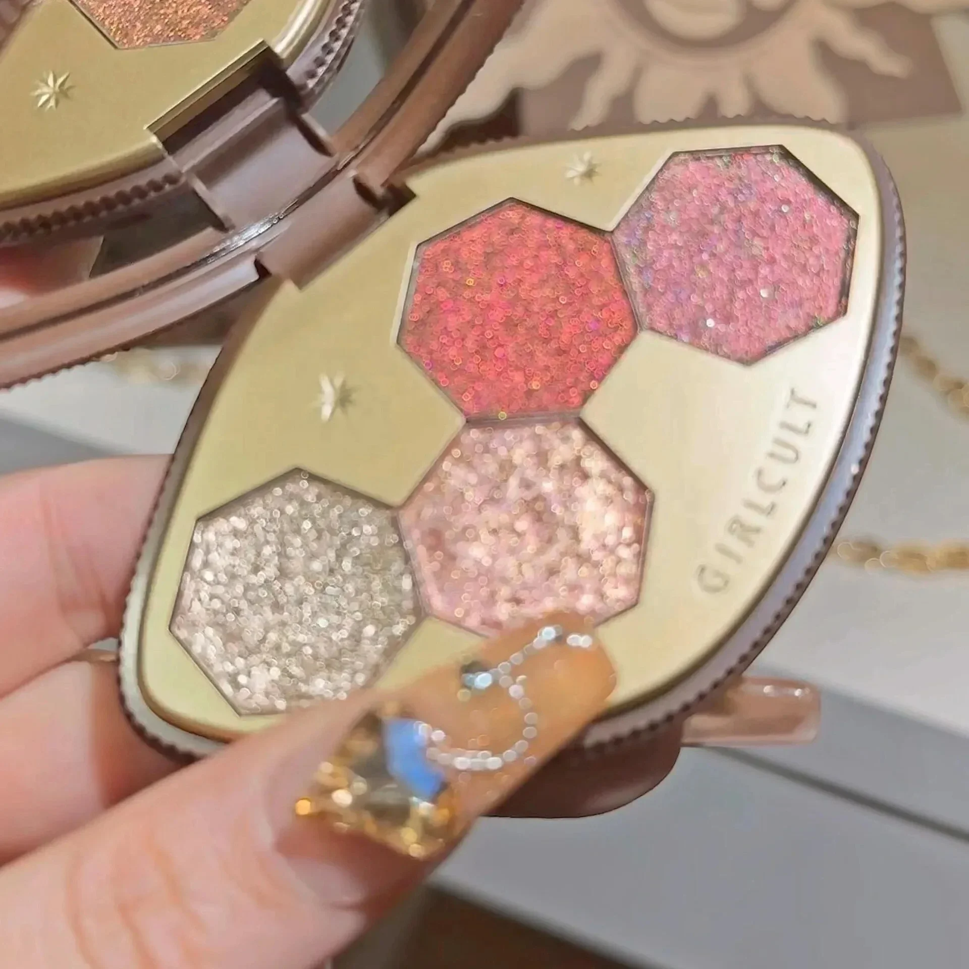 لوحة ظلال عيون براقة مقاومة للماء ، 4 ألوان ، حرباء ، شامبانيا ، لامع ، ظلال عيون ، كورية ، مكياج نباتي