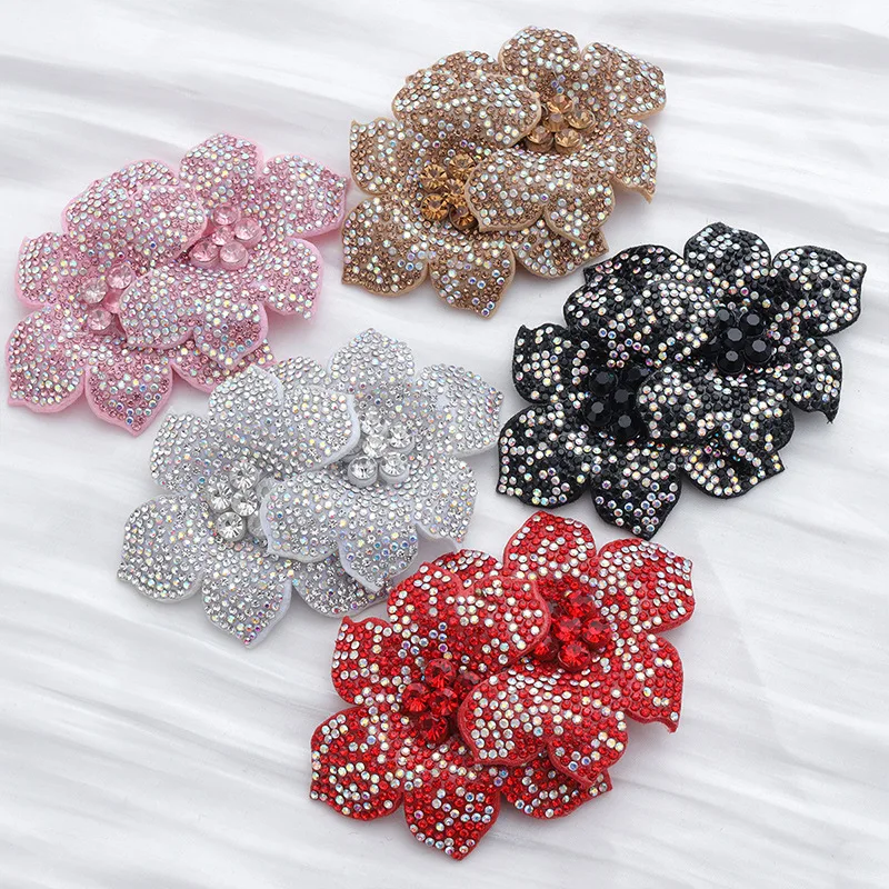 

New Colored Rhinestone Flower Brooch for Women High-end Accessories Pin Clothing DIY Jewelry Accessories