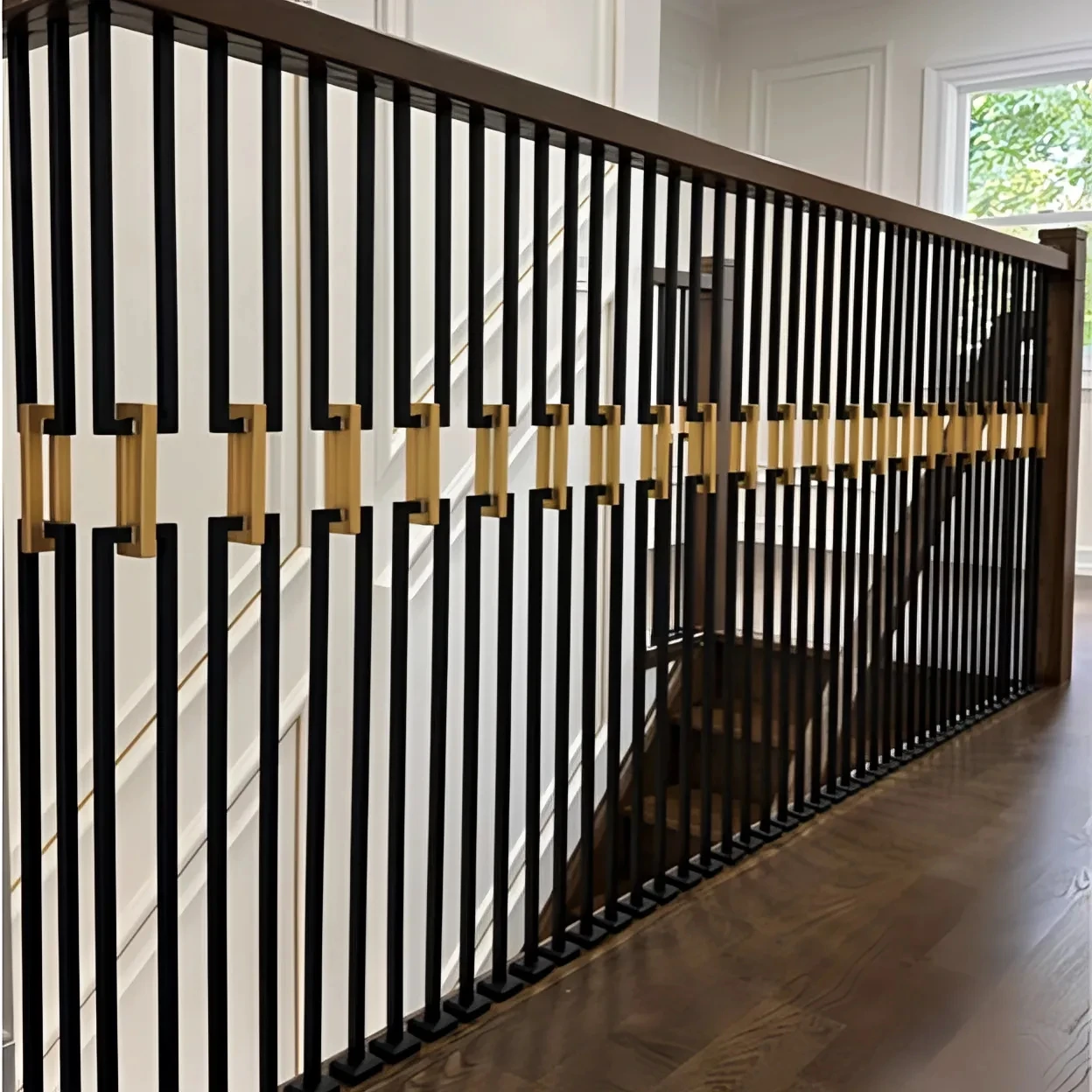 التخصيص نمط جديد 44 بوصة الدرابزين المعدني تصاميم الدرج الملحقات للشقة