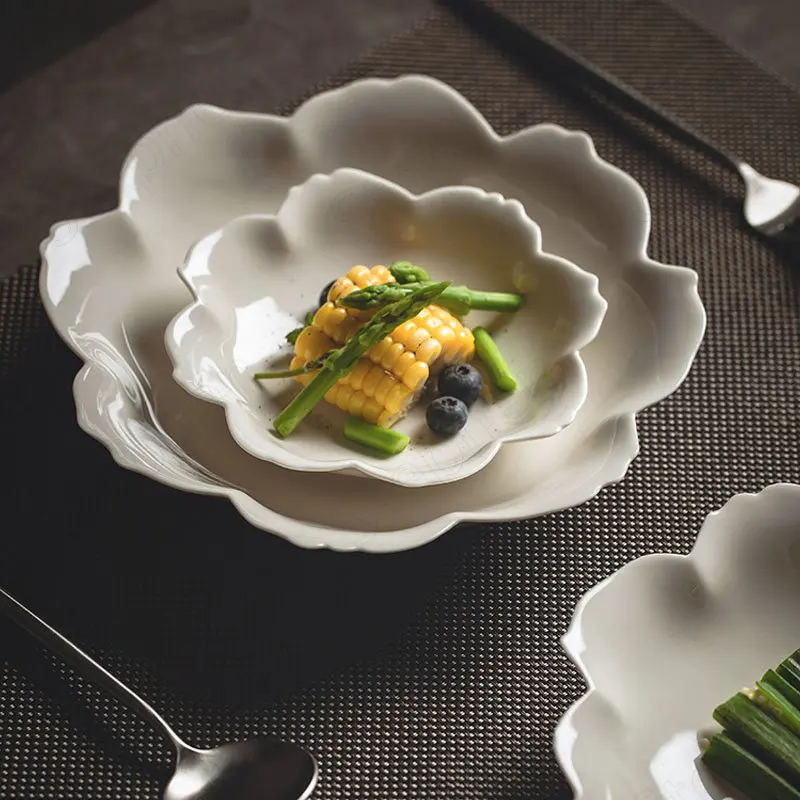 

Европейская Современная рельефная тарелка в виде лепестков, нордическая фруктовая Салатница в форме цветка, семейная десертная тарелка для послеобеденного чая, домашняя посуда