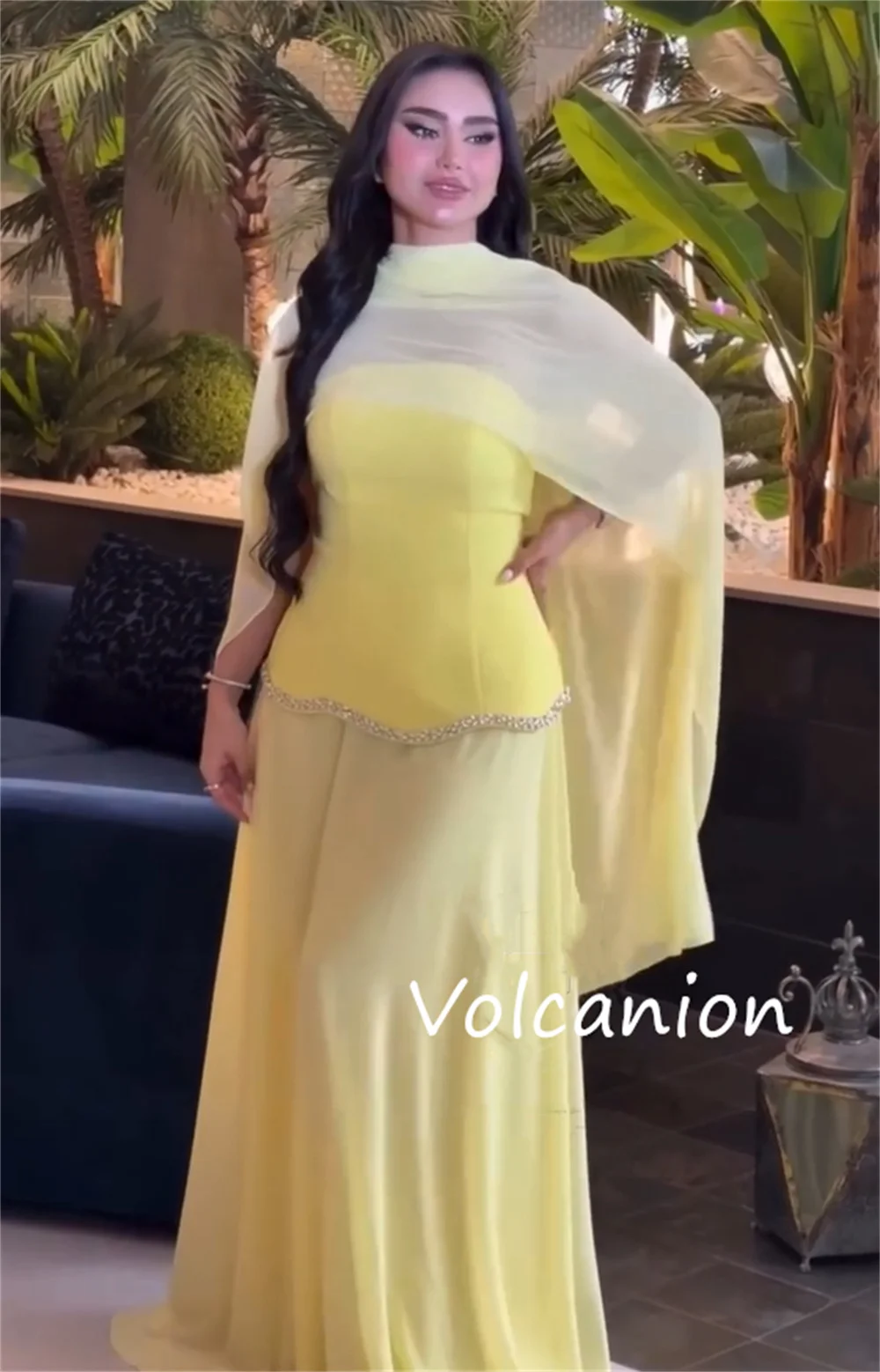 تخصيص جودة عالية جيرسي الطية ألف خط فساتين طويلة حمالة مفصل مناسبة مساء كلاسيكي أنيق