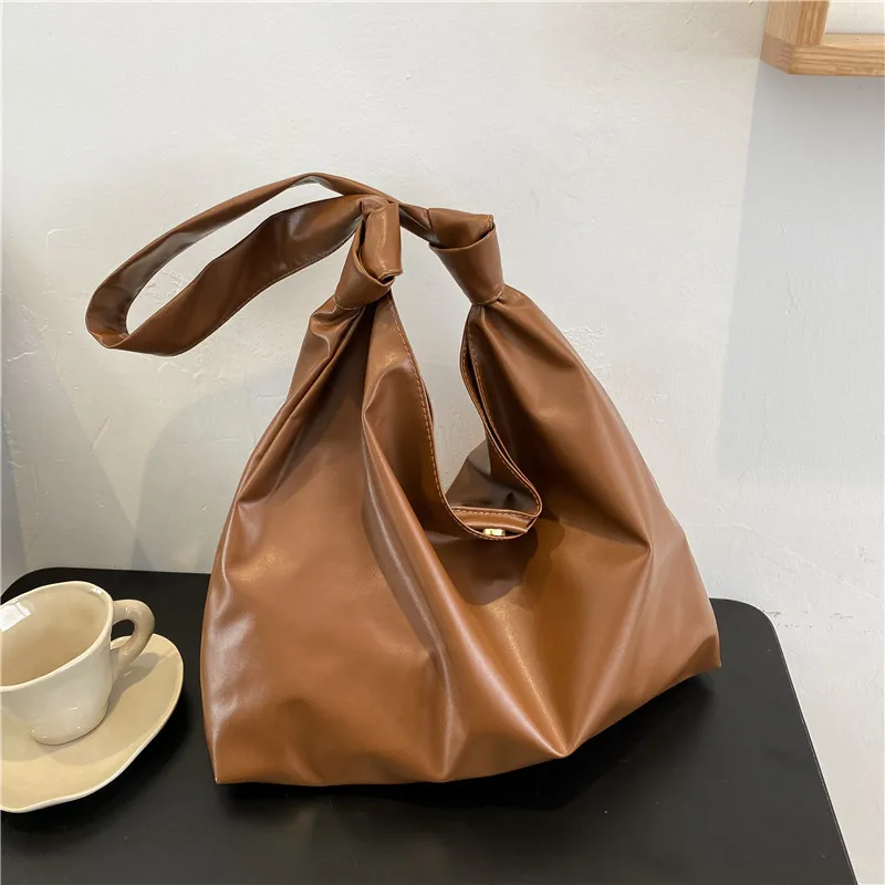 Large Capacity Bag Trendy Fashion Women's Handbags Single Shoulder Students Designer Luxury Simple Armpit  Tote Bag