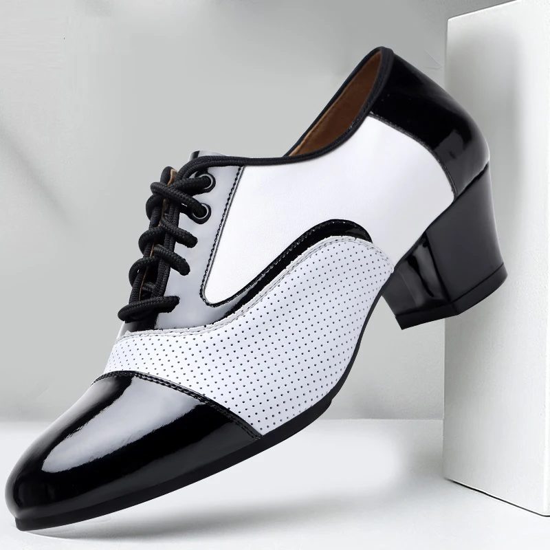 Scarpe da ballo moderne per uomo Soft Performance Leather traspirante Social Latin Dance Square abito formale Jazz Dance Shoes Sneakers