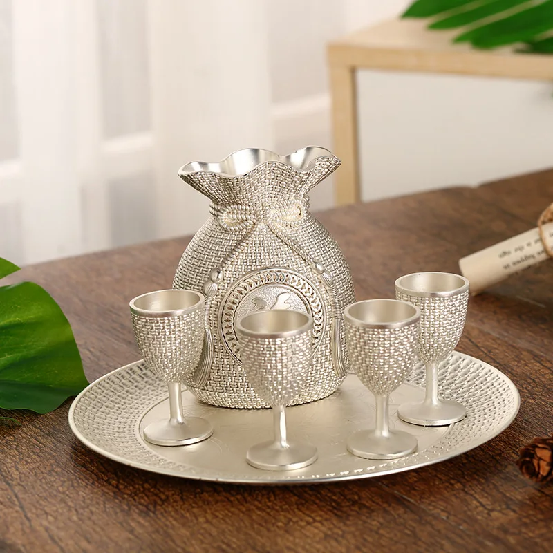 

New Creative Retro Wine Pot White Wine Glass Alloy Wine Set 6-Piece Set Domestic Ornaments Wine Set Golden Home