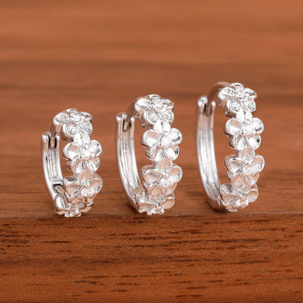 3-teiliges Set modischer Zirkonia-Blumen-Creolen für Damen, Vintage-Pflanzenmuster, elegantes Schmuckstück für Verlobung oder Geburtstag, Geschenk, 8/10/12 mm. – Detail 6