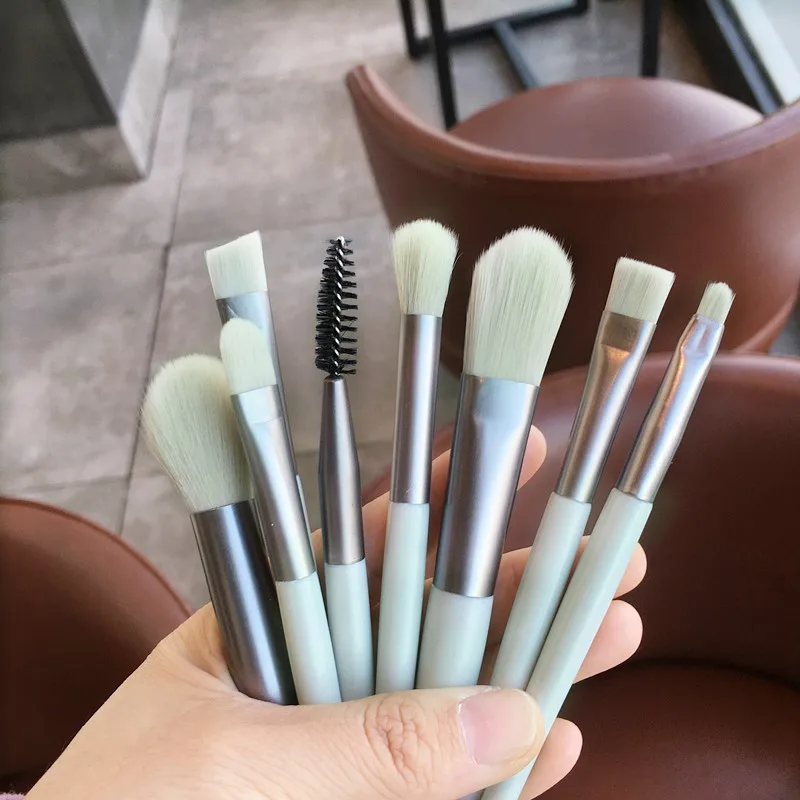 8Pcs Makeup Brush Suit Soft Hair Face Powder Highlight Foundation Powder Eyeshadow Kabuki Blending Make Up Brushes Beauty Tools