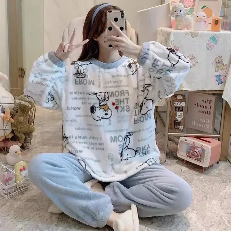 Snoopy Pajama Women Winter Coral Fleece Long Sleeve Pant sleepcoat Plus Fleece Thickened Flannel Cute Sleepwear girl nightgown