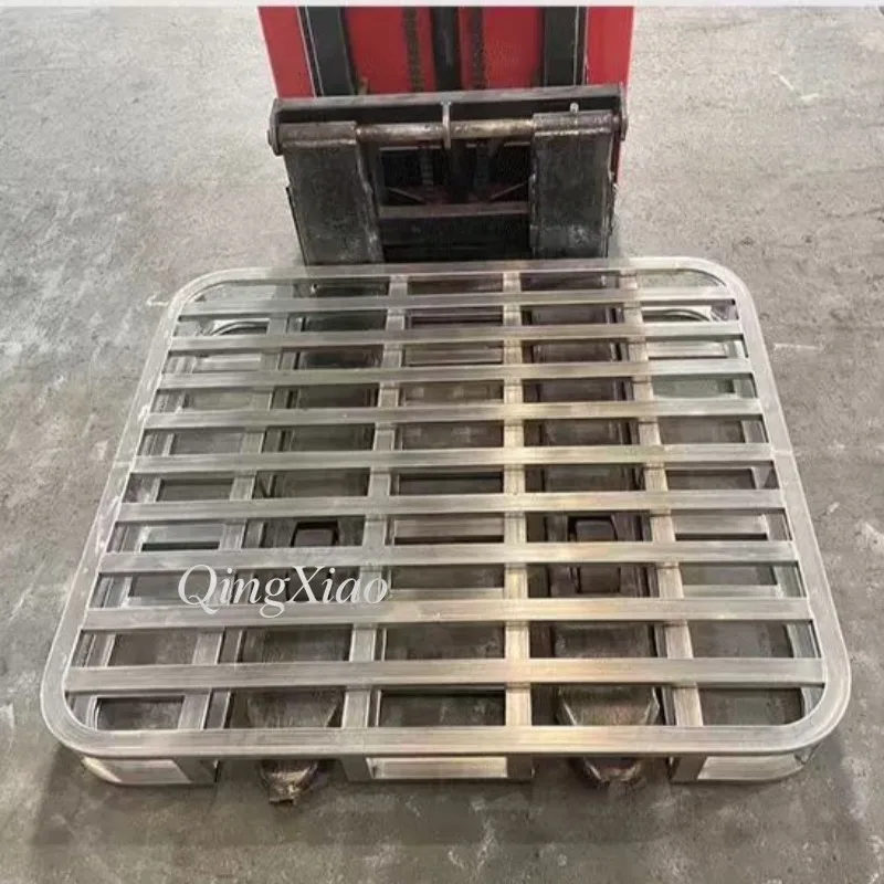 Double Side Galvanized Heavy Duty Warehouse Metal Moisture Proof Logistics Storage Rack Industrial Base Plate view 3