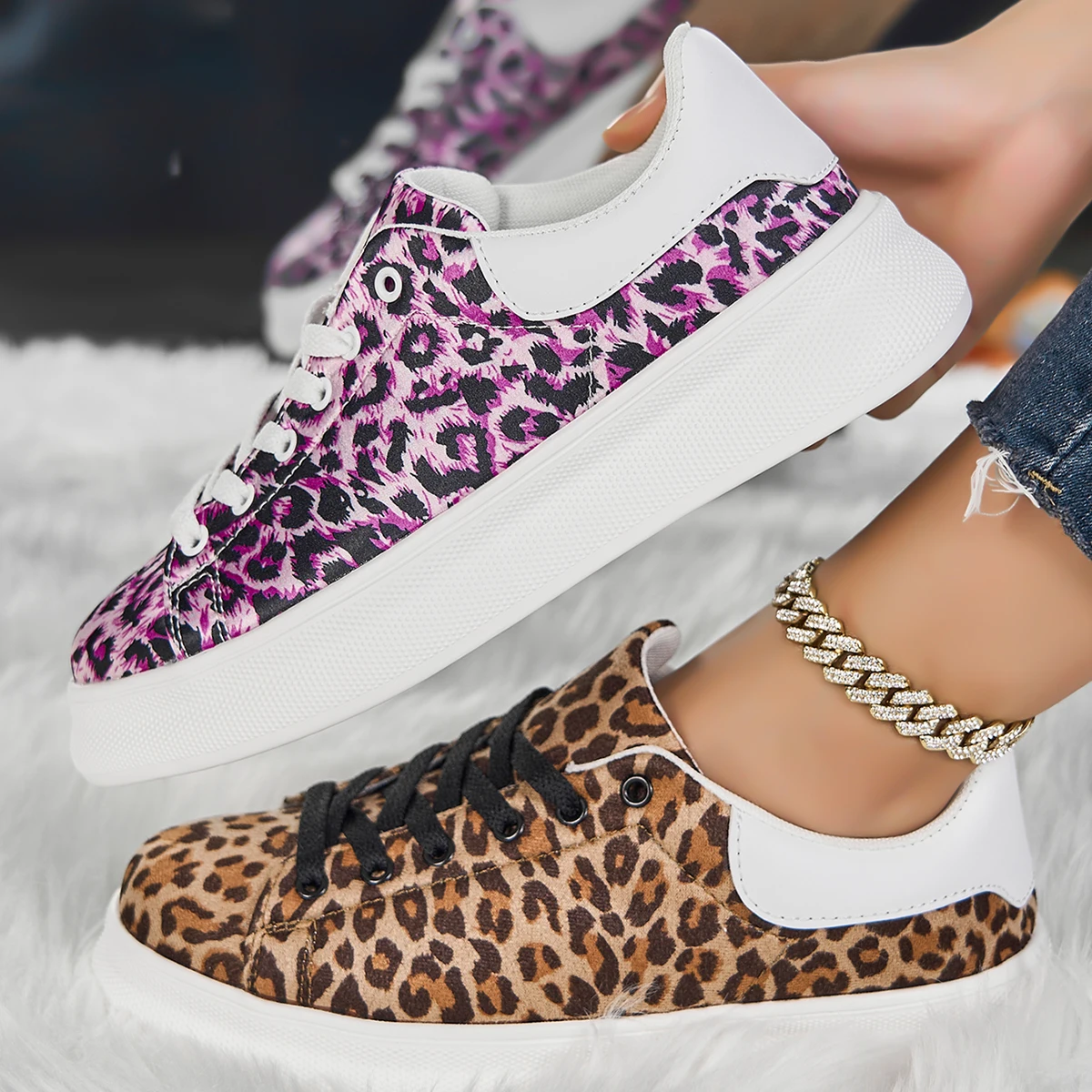 STRONGSHEN Women Fashion Canvas Casual Shoes Men Leopard Print Round Toe Lace-up Shoes Anti Slip Breathable Sneakers Size 36-44