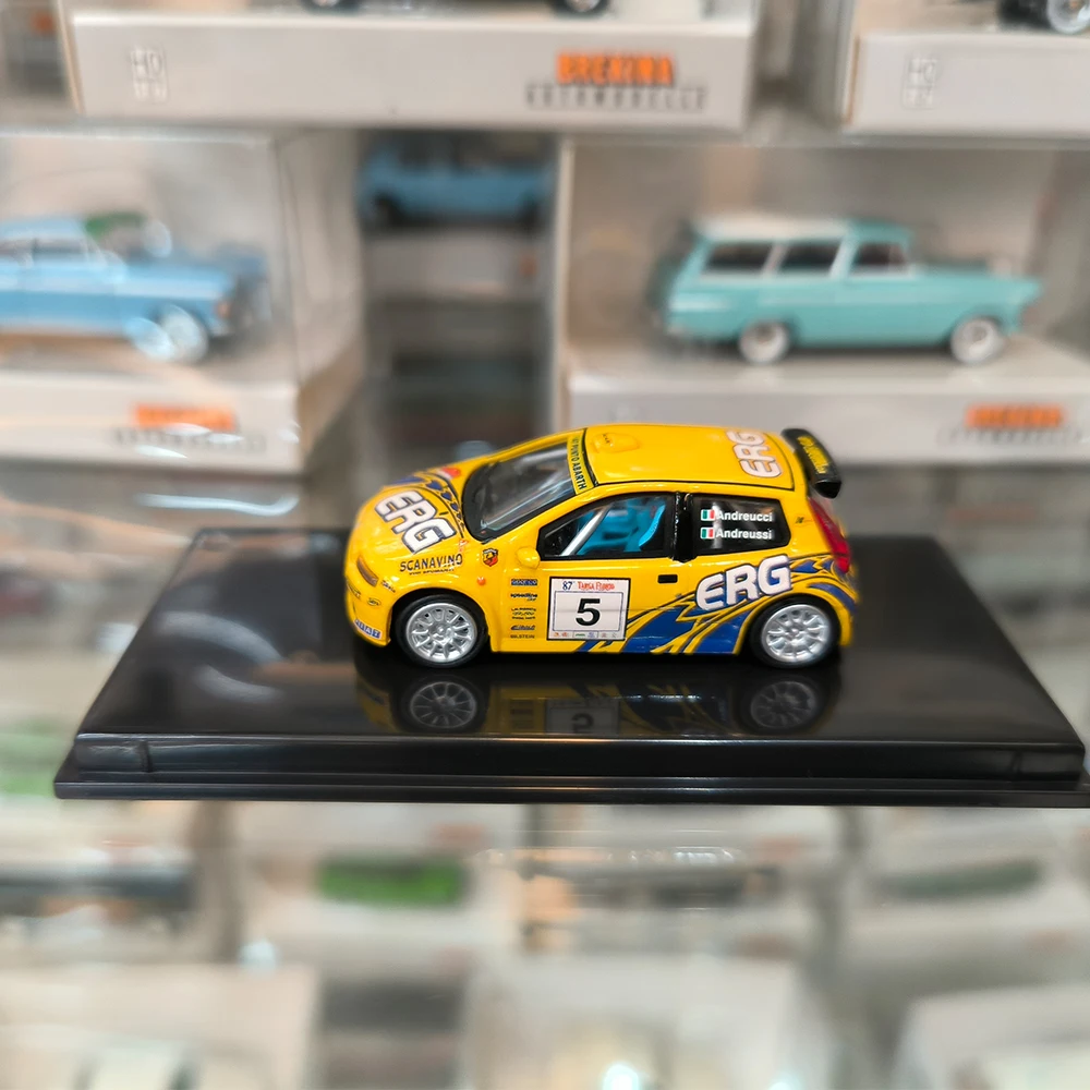 

Классическая модель автомобиля в масштабе 1:87, ручная работа Punto Rally 2003, суперкар из сплава, литые под давлением автомобили, игрушки для коллекции, украшения, подарки
