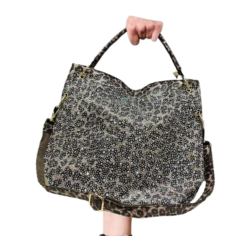 

Женская темпераментная модная легкая роскошная сумка-тоут со стразами и леопардовым принтом, большая вместительная сумка на плечо в стиле ретро знаменитостей, новинка