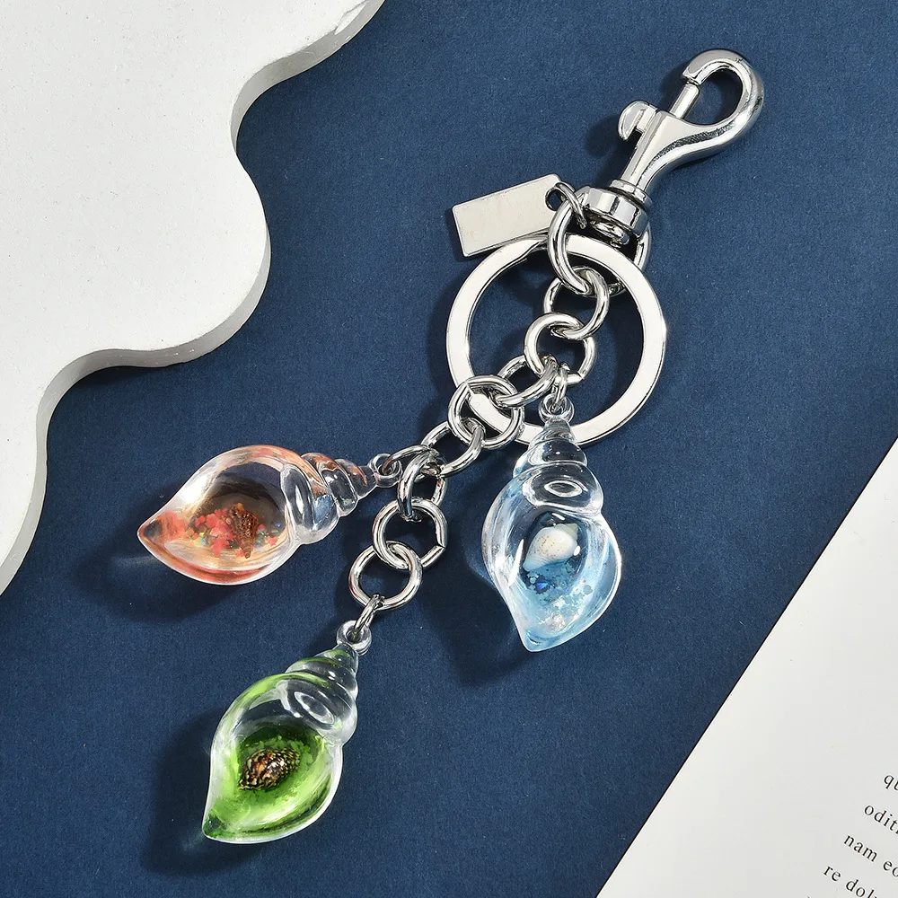 Creative Marine Creatures Luminous Conch Car Keychains Bag Buckles Pendants Decorative Accessories Birthday Gifts