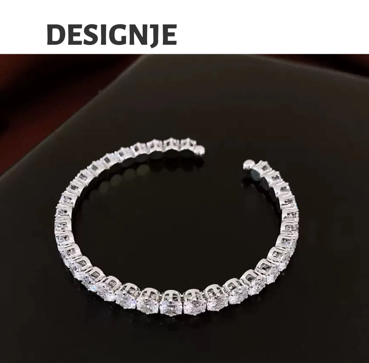 

Hot-selling couple talking bracelets, super shiny, luxurious and high-end feeling, multi-functional, fashionable