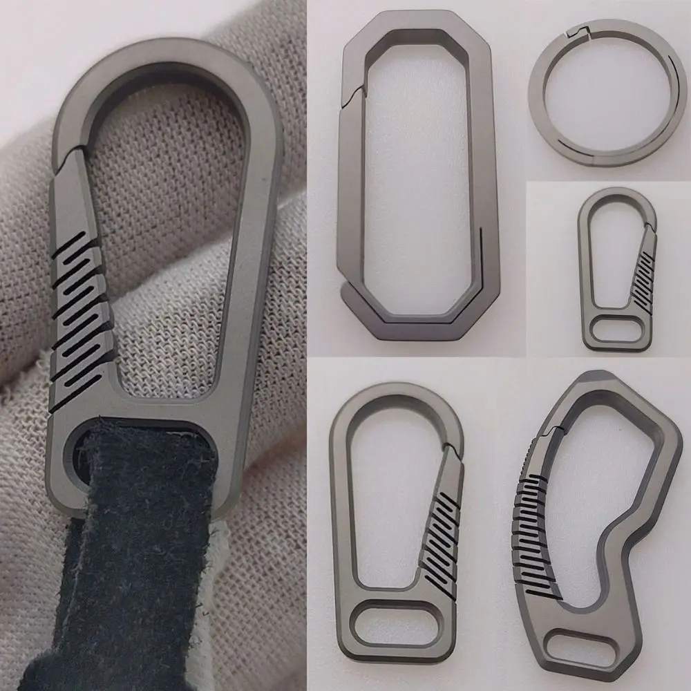 Nuovi portachiavi reali Portachiavi super leggeri in lega di titanio Fibbia Strumento EDC Regalo di creatività maschile