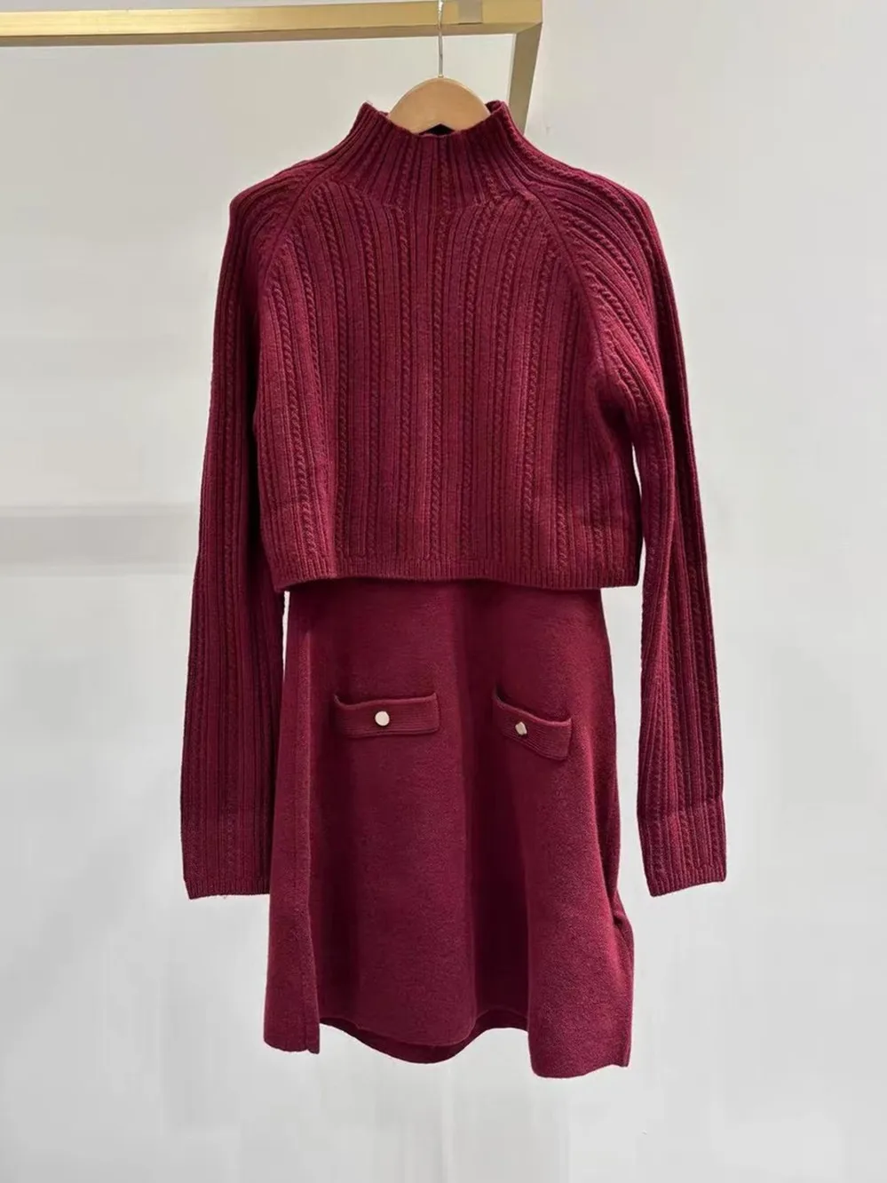 Elegant Wine Red Knitted Dress Two-Piece Set High-End Version M Home Fashion Top Quality Short Sleeve Long Sleeve Autumn Winter