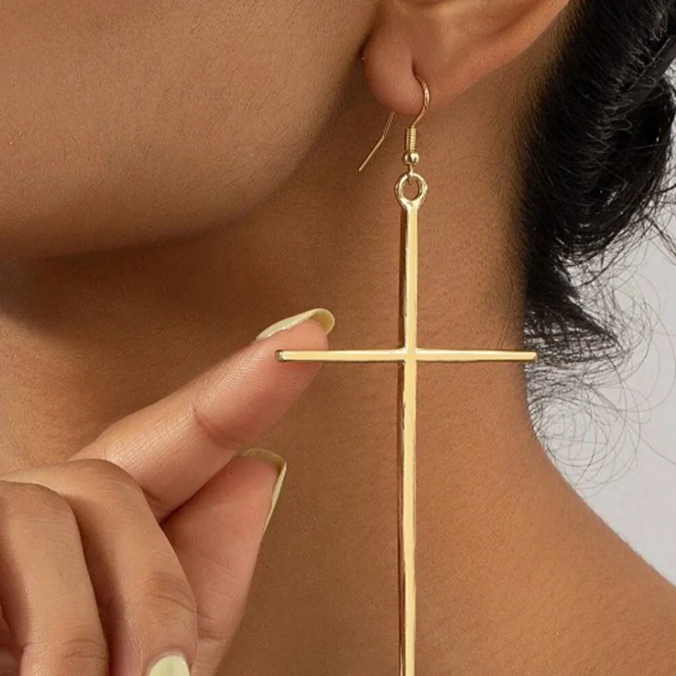 

1pair Women's Punk Style Big Cross Dangle Earrings, Fashion Accessories