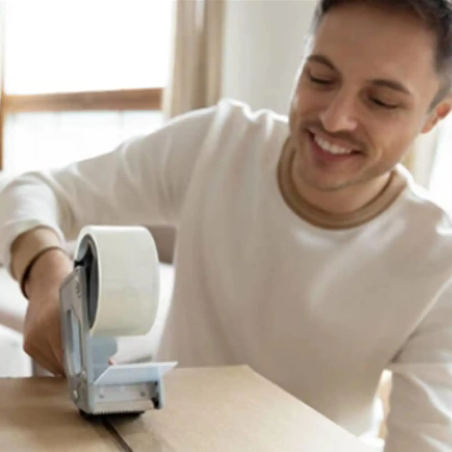 

1 Roll Transparent Tape Roll Width 4.5cm Multifuntion High-viscosity Adhesive Tape for Sealing Wrapping Express Packing