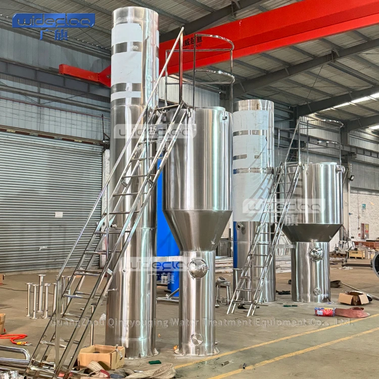 Trattamento dell'acqua potabile: serbatoio di purificazione dell'acqua a gravità con sistema di disinfezione dell'acqua