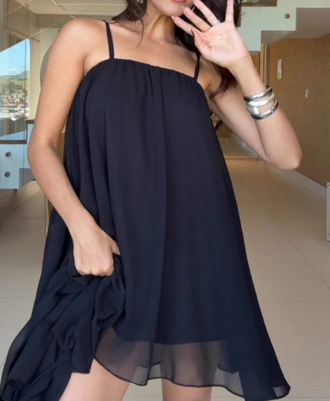 Y2K 2-częściowy zestaw damski 2025 O-Neck Bell Shaped Sleeve Loose Perspective Lace Top Casual Loose Mini Layered Vest Skirt Set