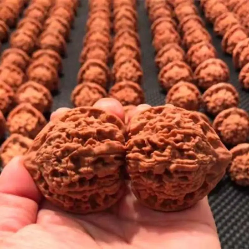 1 Pair Natural Walnut Hand Exercise Balls Solid Wood Stress Relief Massage Tool for Birthday Gift