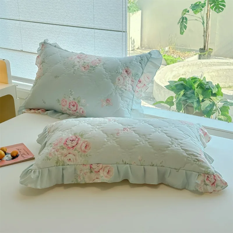 

2025 new skin-friendly washed cotton lace single pillowcase household pair single pillowcase no pillow filler