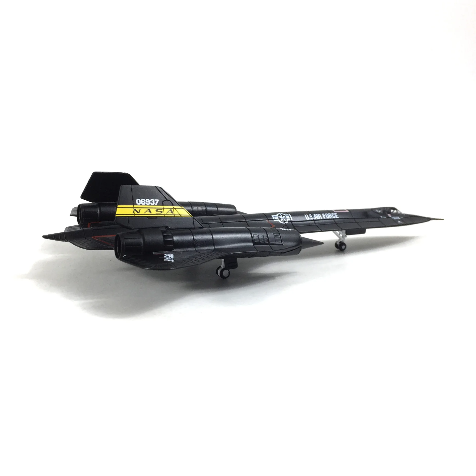 Diecast Alloy 1/144 Scale American SR71 SR-71 SR-71A Blackbird Strategic Reconnaissance Aircraft Model Adult Collectible - view 4