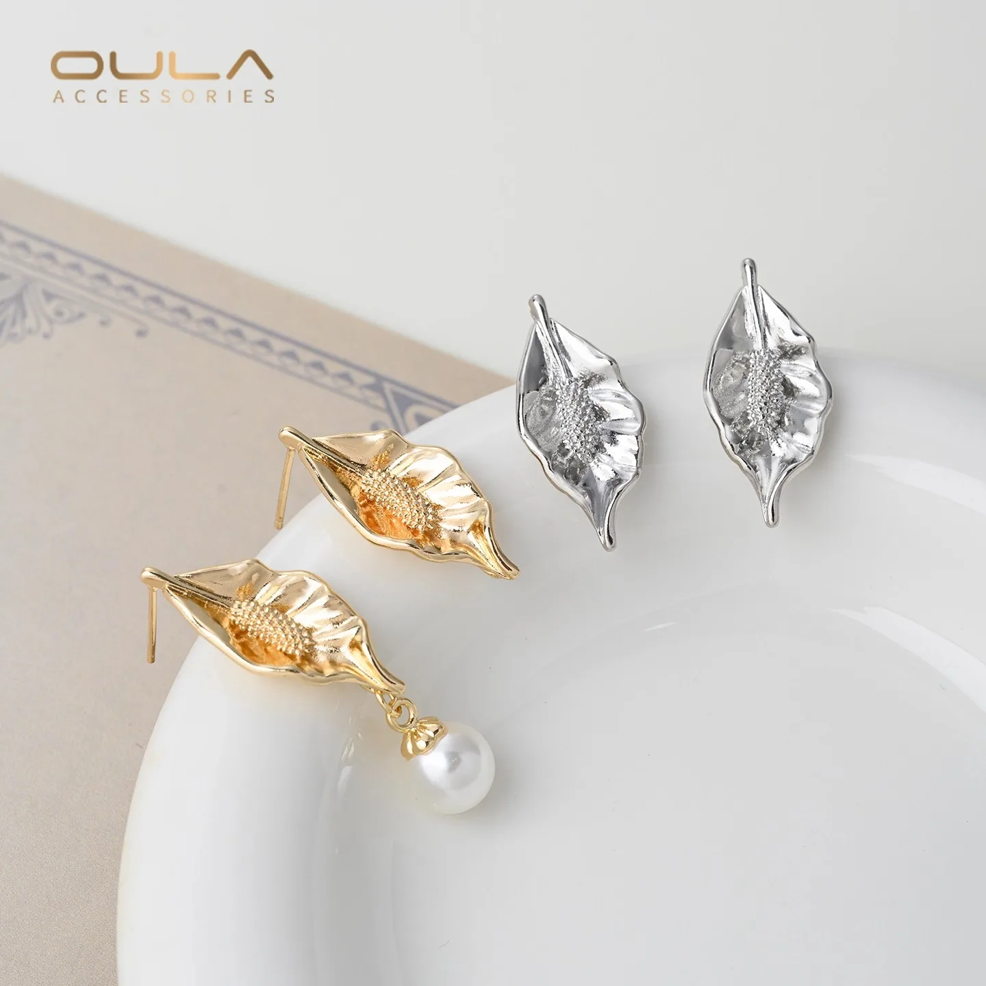 

14K Gold-plated Pleated Three-dimensional Leaf Silver Needle Stud Earrings, Diy Handcrafted Pearl Earrings Accessory Materials