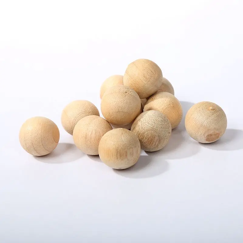 50Pcs Moth Balls Insect Camphor Natural  Wood Wood Ball Mildew Wardrobe Clothes Drawer Pest Control Bug Repellent