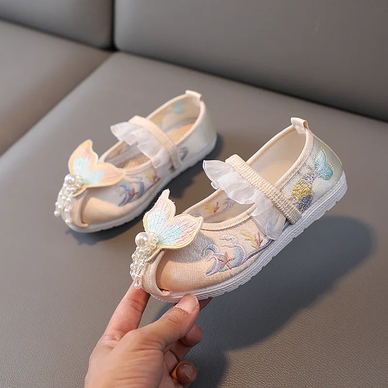 Girls Embroidered Cloth Shoes Traditional Style Kids Mermaid Pearl Chain Shoes Chinese Ancient Children Hanfu Performance Shoes