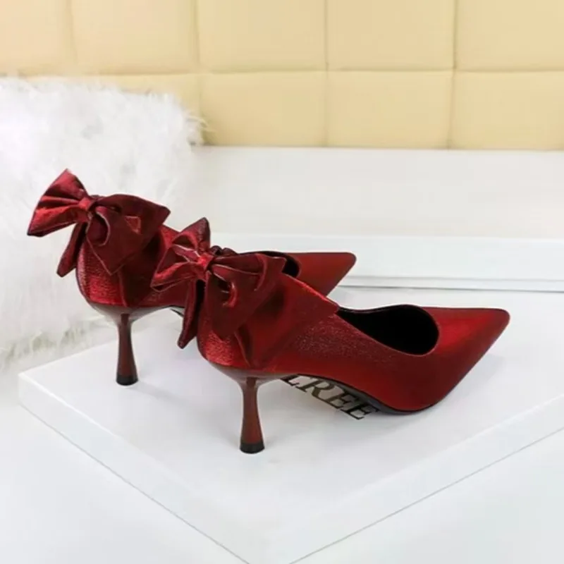 

2026 New Satin Thin Heel Bow High Heels with Pointed Shallow Mouth Single Shoes, Elegant Women's Shoes
