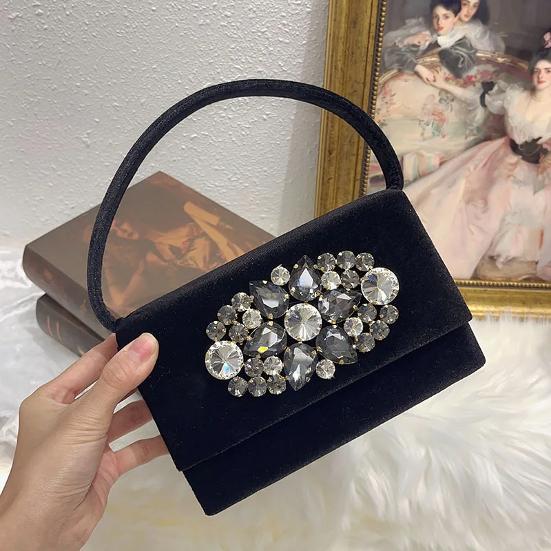 Fashionable small fragrant style small square bag dinner bag inlaid with rhinestone crystal, high-end feeling change handbag