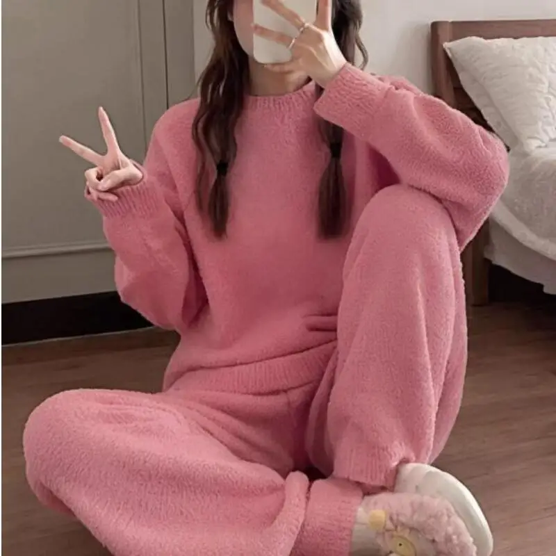 Conjuntos de pijamas de lana Coral para chica joven, ropa de ocio holgada y dulce de princesa con cuello redondo, ropa de hogar de terciopelo para otoño e invierno
