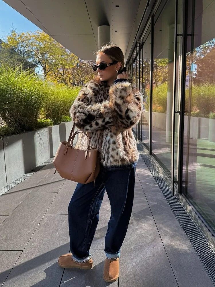 Women Faux Fur Jacket Leopard Print Loose Contrast Collar Single-breasted Lapel Full Sleeve Coat Lady Autumn Winter Jackets 2026