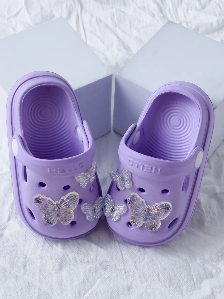 

2025 summer new perforated slippers girls' colorful glitter butterflies wear casual and comfortable and versatile Korean slipper