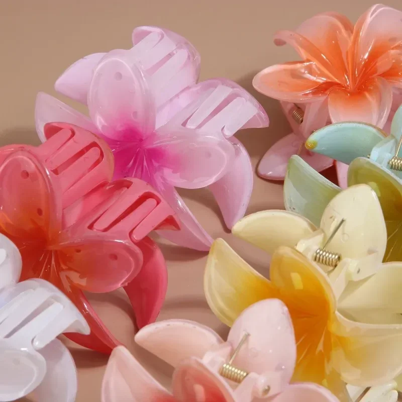 Sweet Gradient Flower Acrylic Hair Claws Clip for Women Girls Hairpins Summer Beach Hawaiian Headwear Hair Accessories