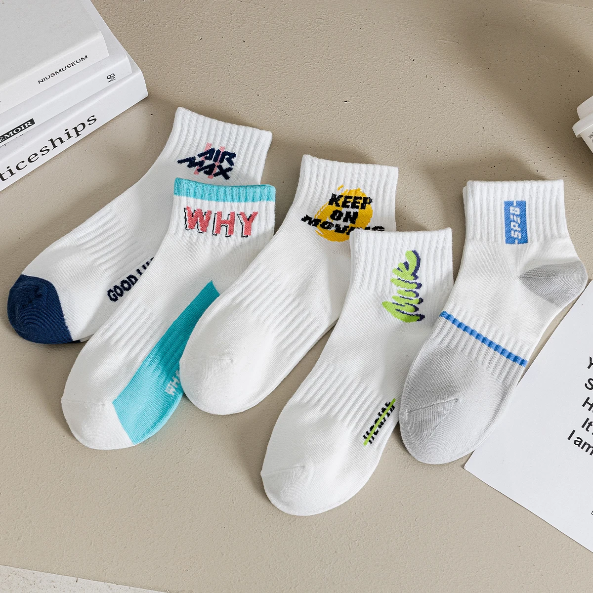 WHY Letter Shallow School Fitness Knit Short Socks Woman Ankle Socks Skate Gym Bicycle Hipster Personalized POP Streetwear