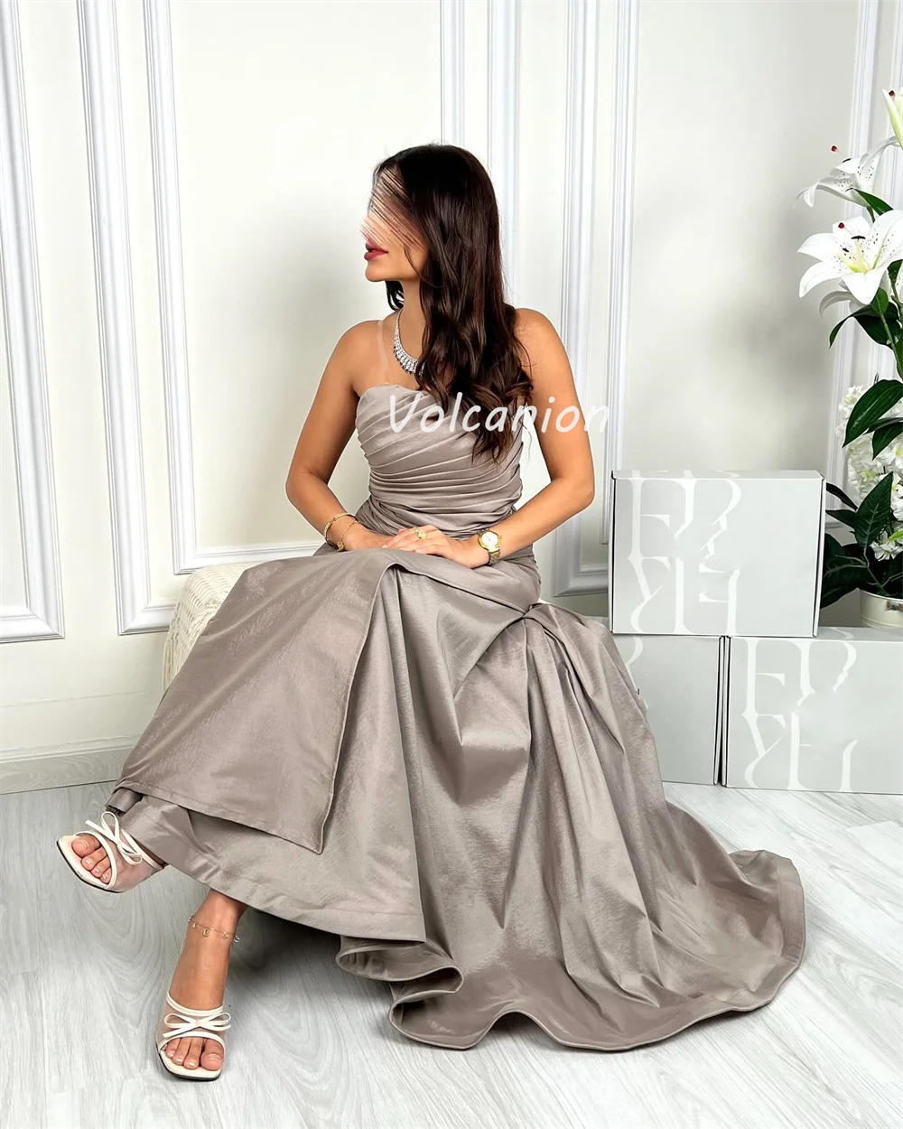 Customized Modern Style Exquisite Charmeuse Ruched Draped Straight Strapless Long Dresses Bespoke Occasion Dresses High Quality