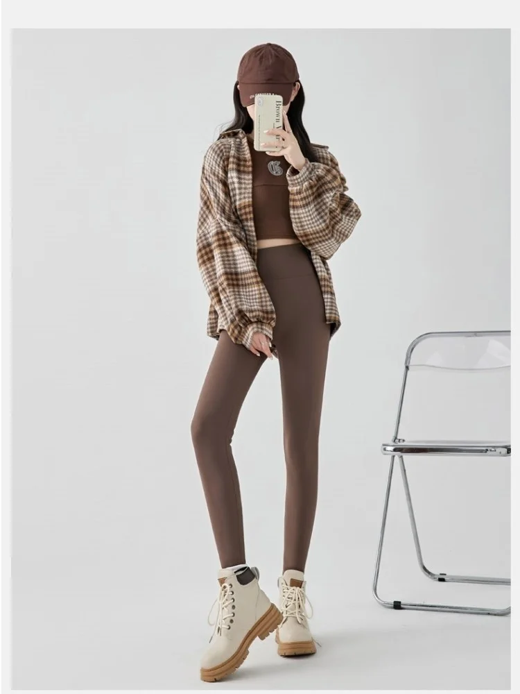 Spodnie do jogi zielone damskie jesień zima elastyczne rowerowe siedzące na biodrach modelujące pośladki z niskim stanem eleganckie do noszenia na co dzień z wyrafinowaną teksturą