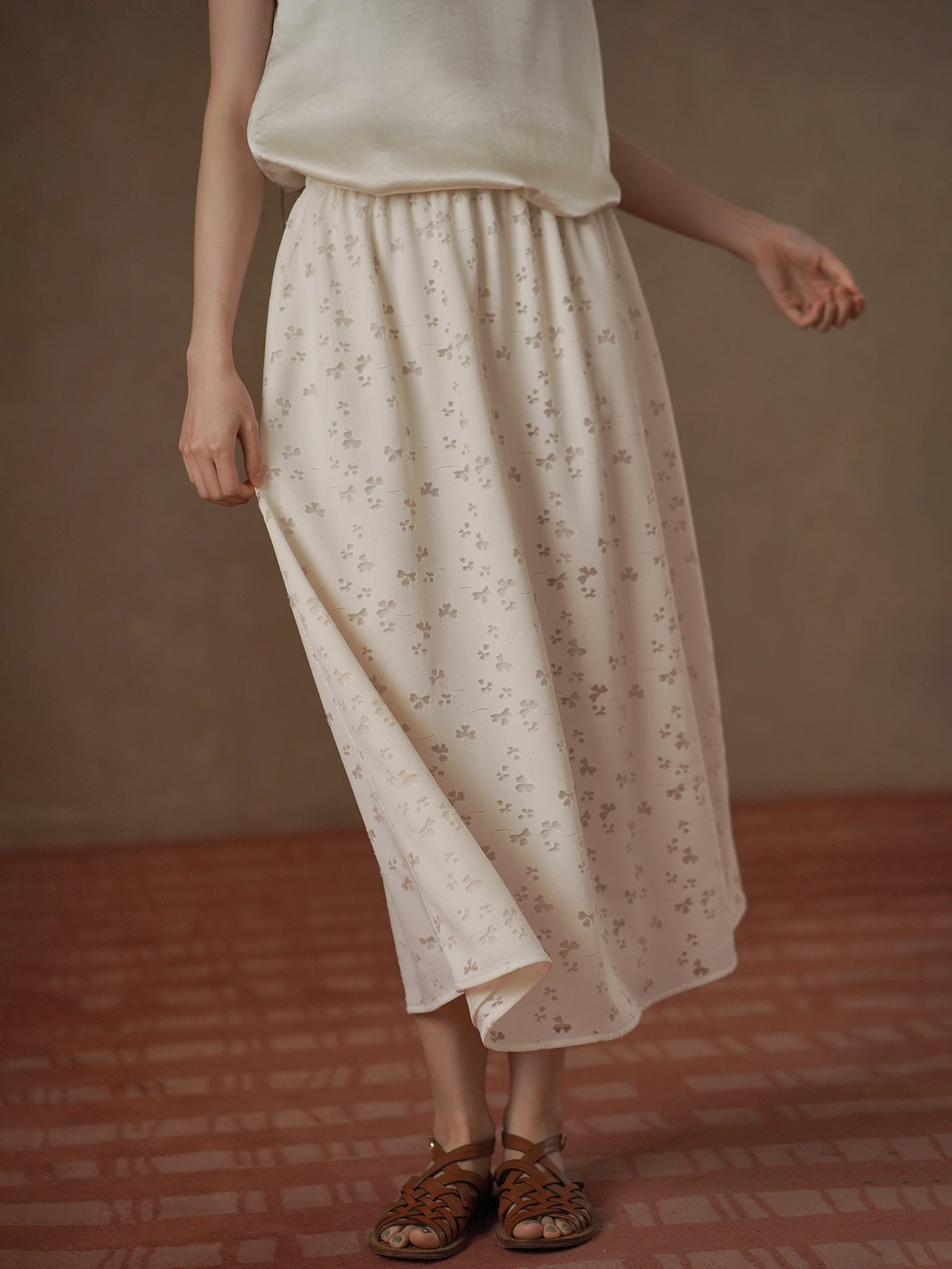 Hacikis Miss Haechi High Waist A-Line Midi Skirt Embossed 3D Commute Atmosphere Sensation Polyester Fiber Standard Fit China