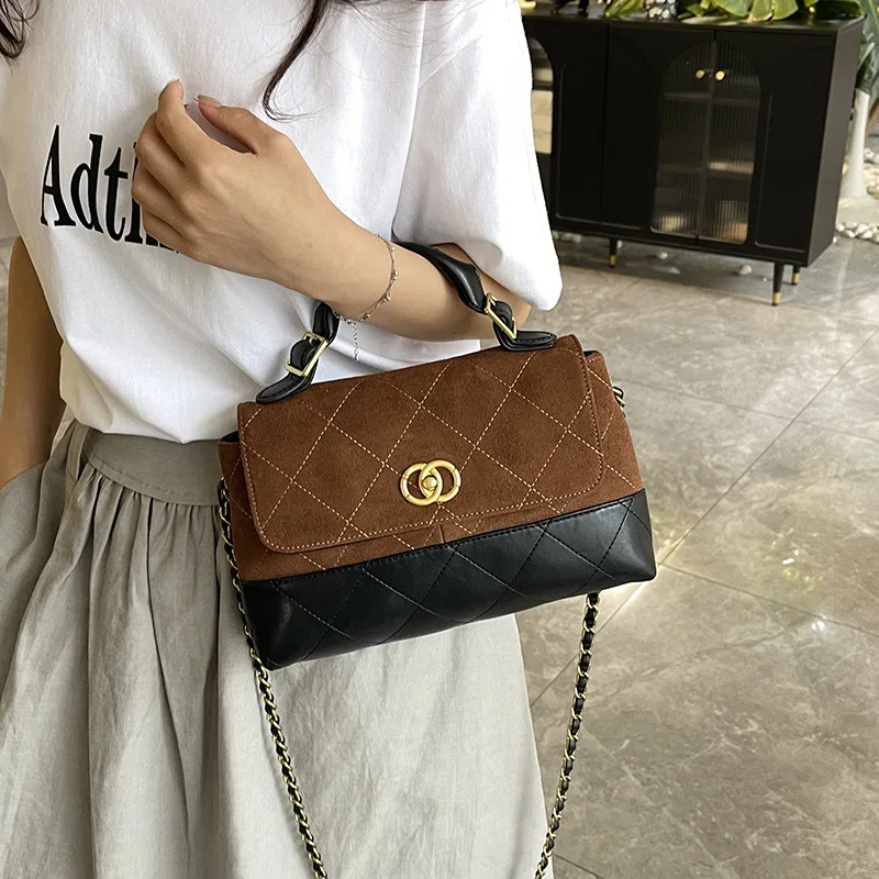 

Suede Chain Shoulder Bag, Women's Top Handle Purse, Chic Crossbody Day to Night Tote, Casual Sling Bag, Minimalist Leather Bag