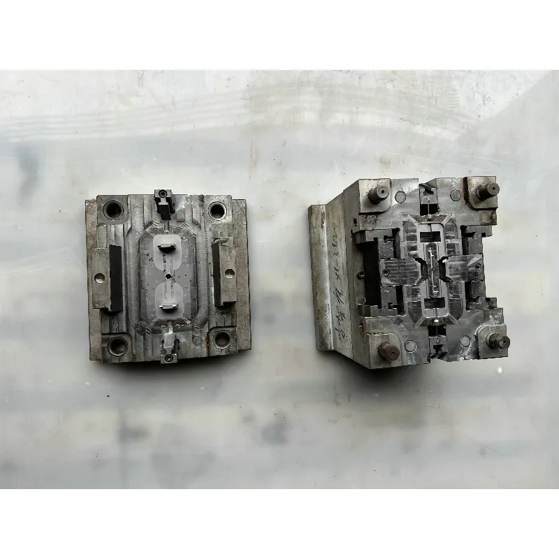 Steel Plastic Mould for Small Household Appliance Cover Digital Charger Shell Custom Industrial Processing Factory Supply