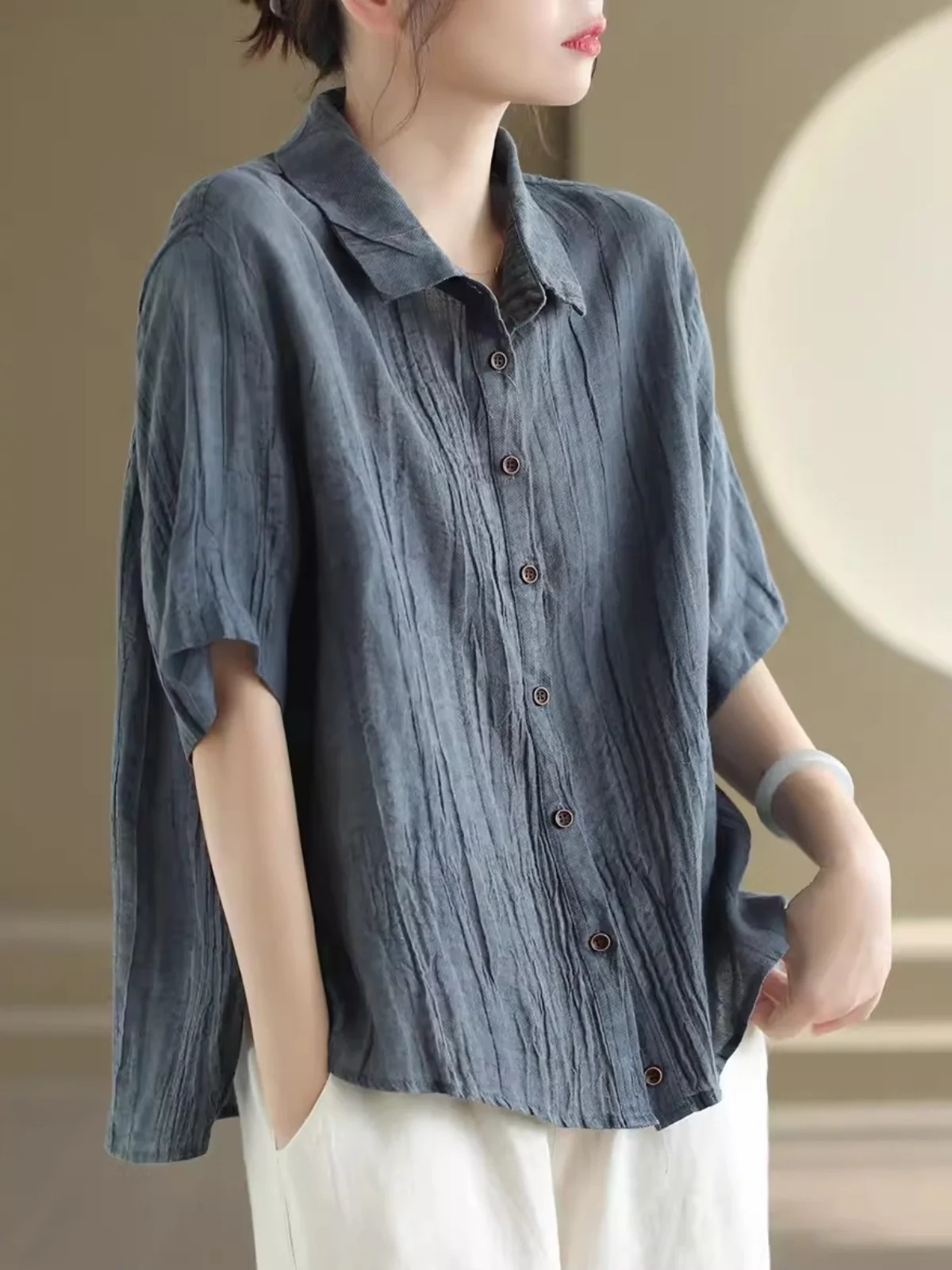 

New 2025 Women's Artistic Retro Color Blo Flax irt Summer Five Sve Creased Single Button Thin Top Quali Loose Fit Pu...