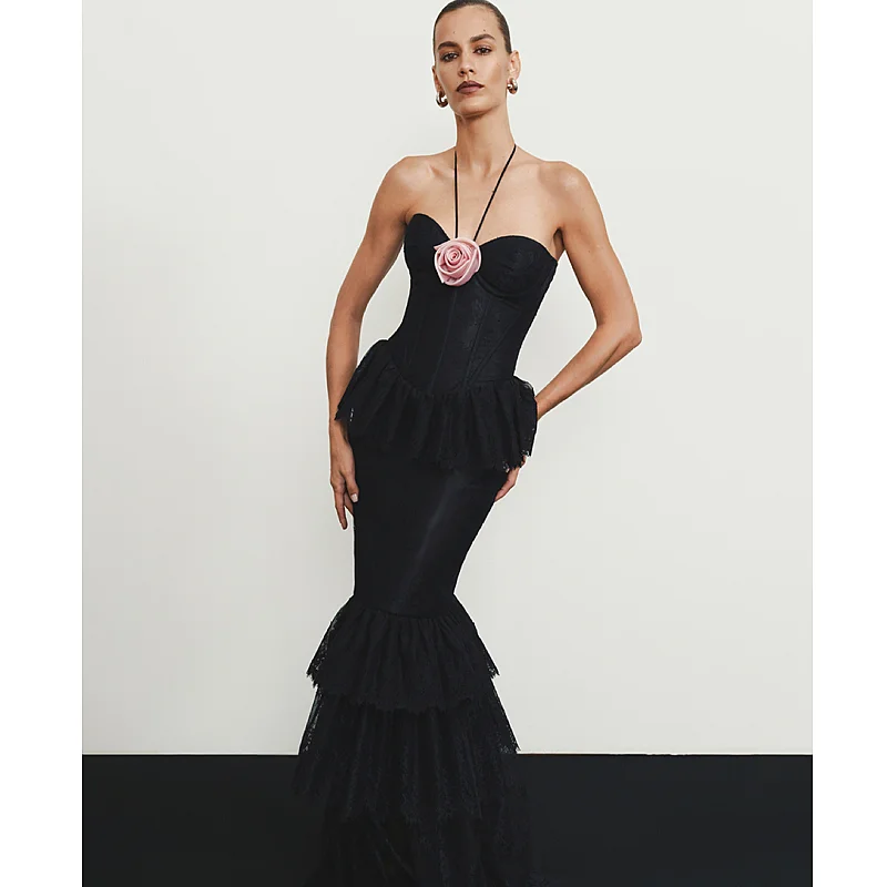 

2025 Pink Flowers Halter Sleeveless Black Lace Ankle Length Dress Celebrity Birthday Party Evening Dress Woman Voaction Outfit